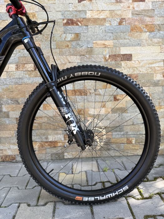 2024 Canyon Spectral CF8 29" карбонов МТБ байк