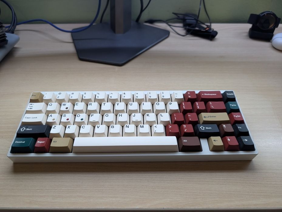 Механична клавиатура Neo65