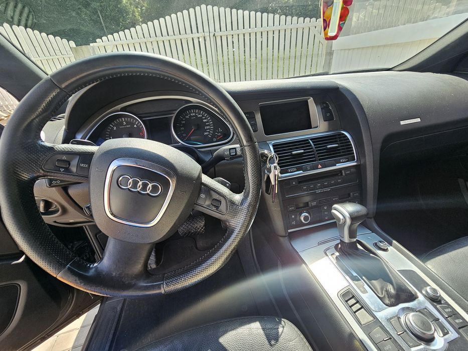 Vand Audi Q7 din 2007