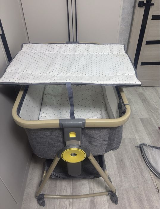 Детская кроватька