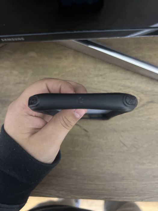 Husa mobil fox iPhone XS lipseste buton protectie stanga sus