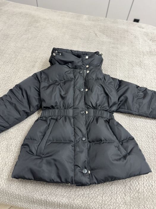 Продам пуховик classna