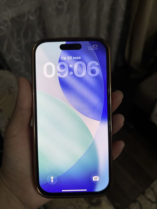 Продам Айфон 17 про в хорем состяний