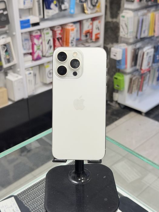 Apple iPhone 15 Pro Max 256GB White