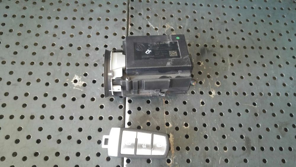 Contact auto cu cheie vw passat cc 3c0905843q