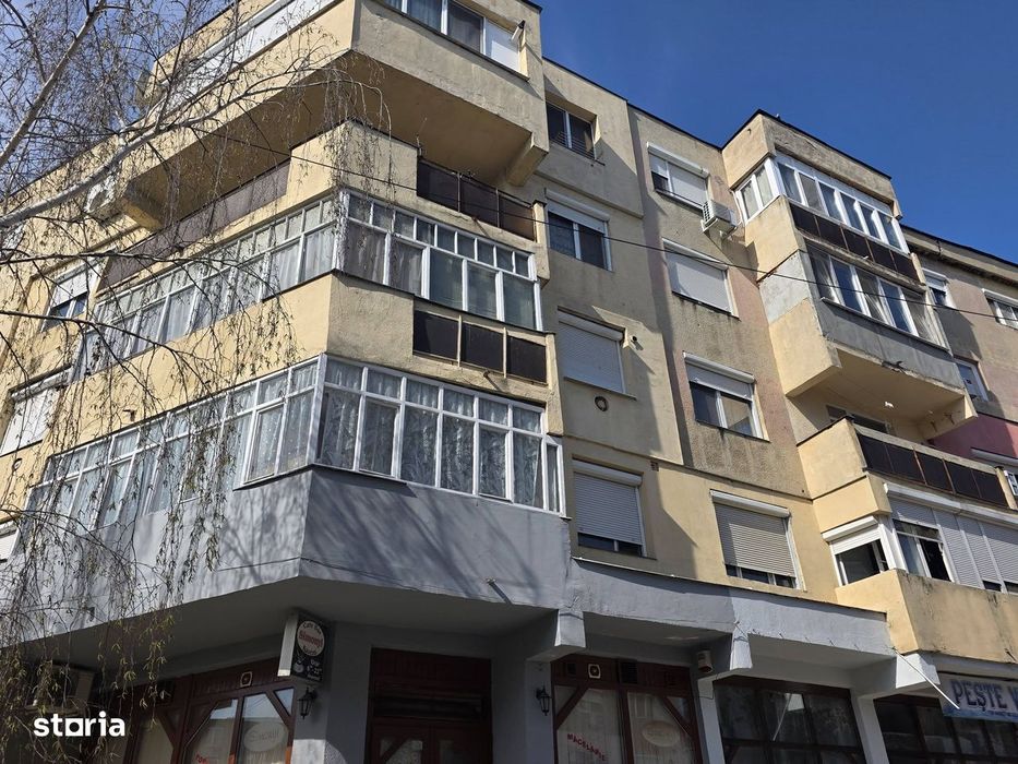 Apartament 3 camere de vânzare – Salonta, strada Mărăști