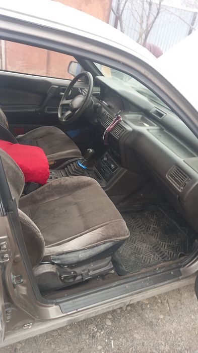 Mitsubishi Galant 1990