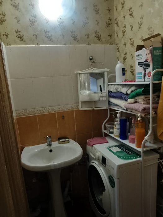 Барачный уй сатылады , жылы утепленный