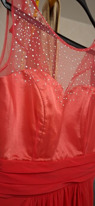 Платье 42р очень красивое