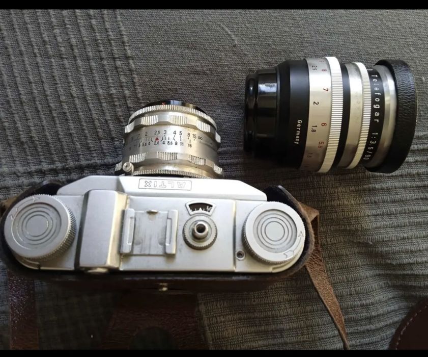 Aparat foto pe film Altix Altissa cu obiective Zeiss si  gorlitz