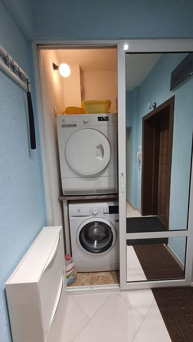 Тристаен апартамент под наем в ж.к. Лозенец, 2218854