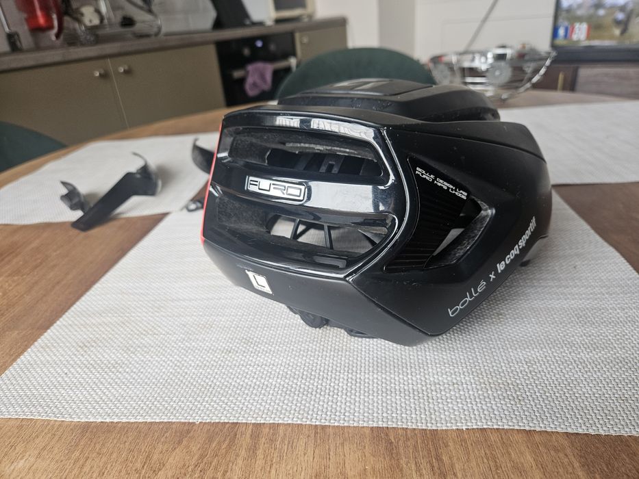 Bolle Furo Mips  каска