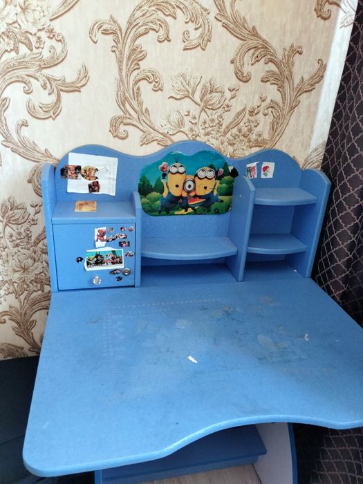 Продам парту со стулом