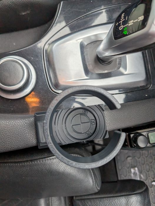 Suport de pahare BMW E60 – Print 3D