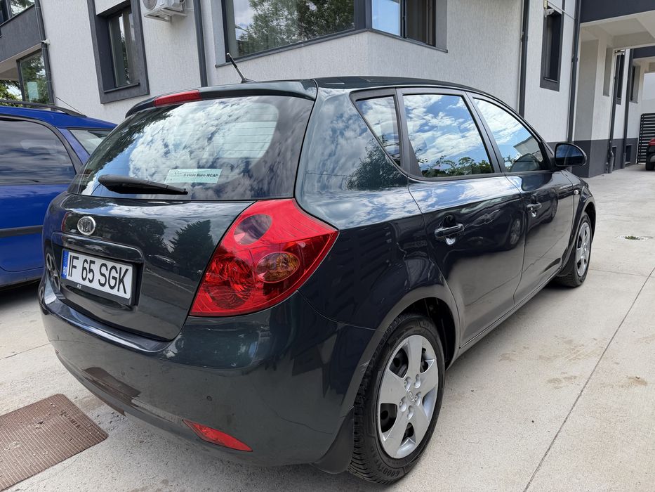 KIA Ceed 2009 — imagine 3