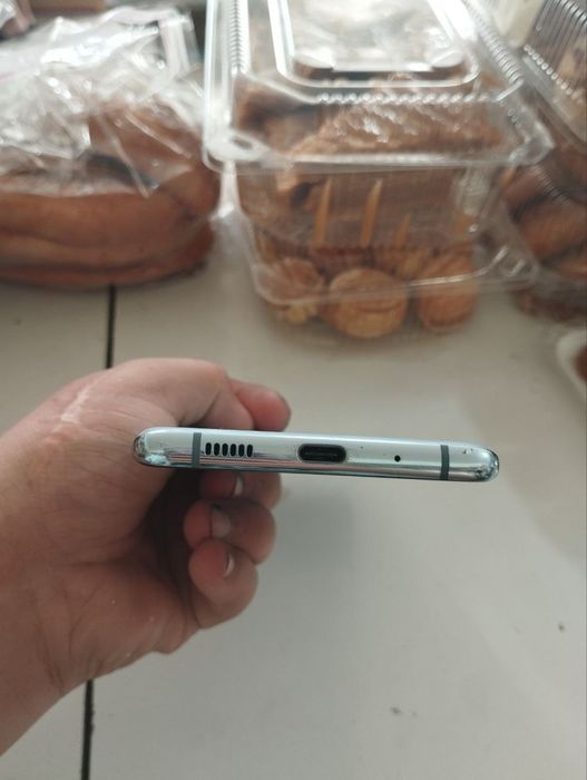 S20+ sotiladi bugun oganga tushib beraman