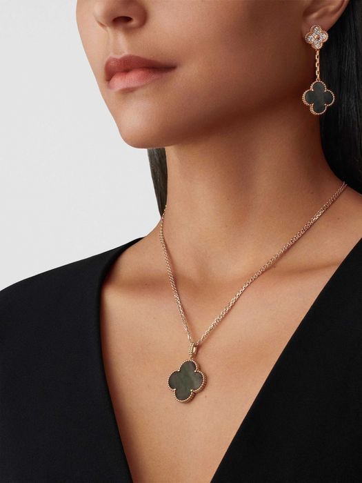 Van Cleef & Arpels VCA Gold Grey Mother Pearl Long Magic Дамско Колие