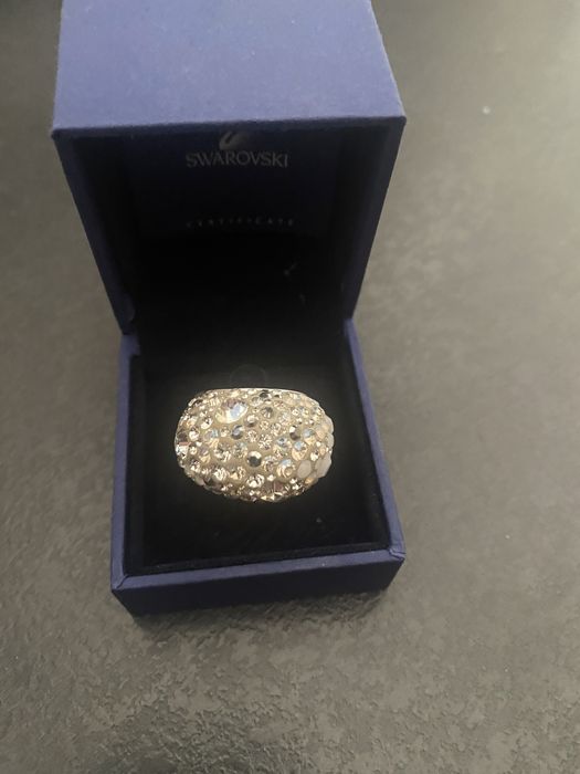 Inel Swarovski 60