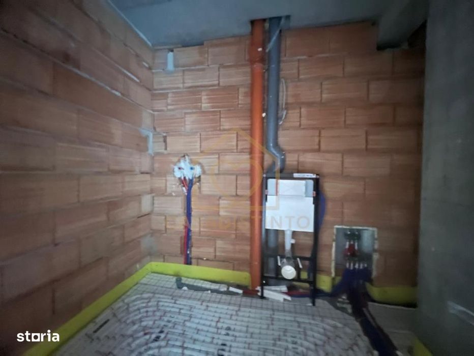 Apartament 2cam cu terasa generoasa zona centru vechi