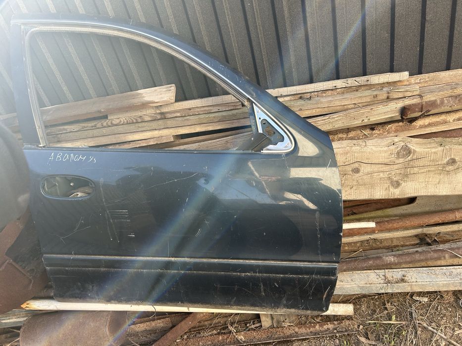 Дверь машины от Avalon