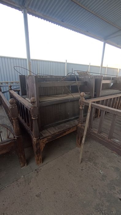 Продам стулья лавочки из дерева