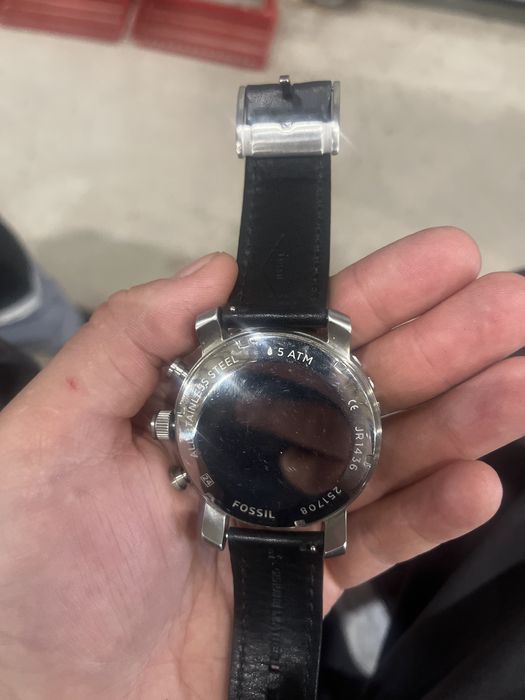 Fossil jr1436 часы