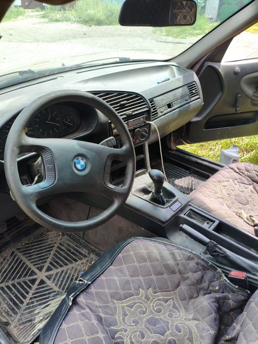 БМВ е36 продам авто