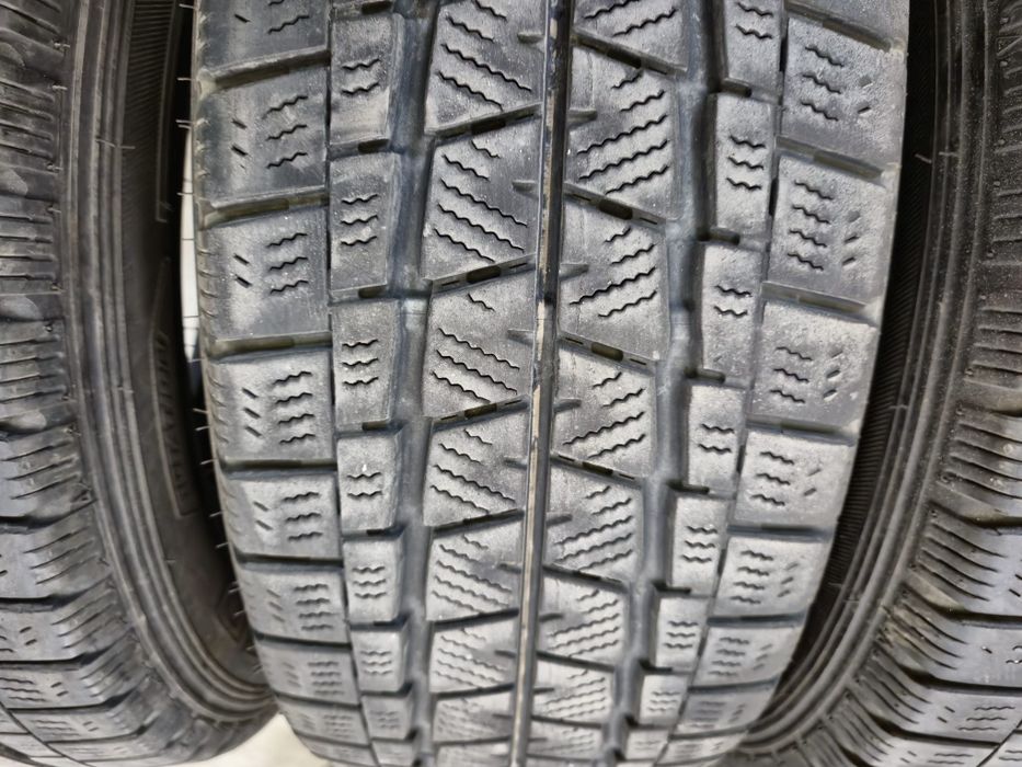 4 anvelope iarna Falken 215 65 16 C stare buna