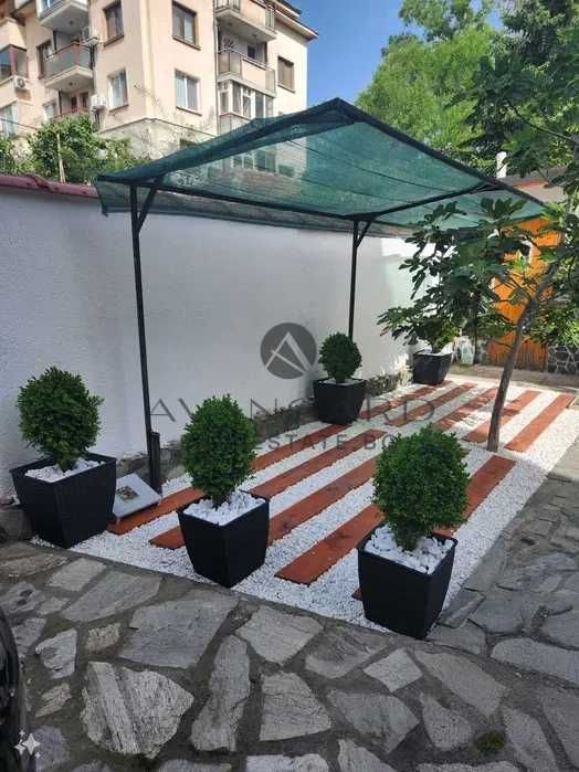 Продава се Магазин в Пловдив, Център - 131 кв.м за 1781 €/кв.м - Снимка #15