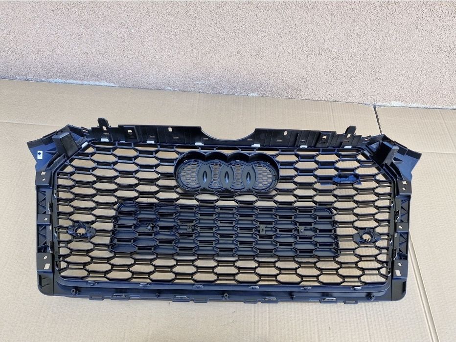 Grila centrala Audi A4 B9 RS LOOK 2015-2018