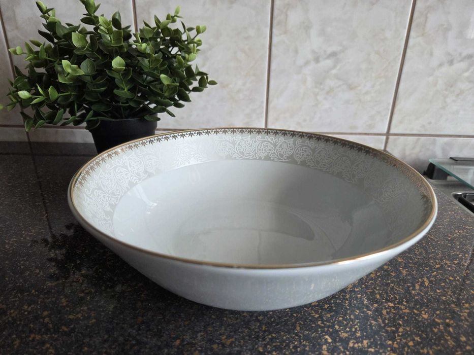 Vesela ceramica alba 33 piese, nou, nefolosit