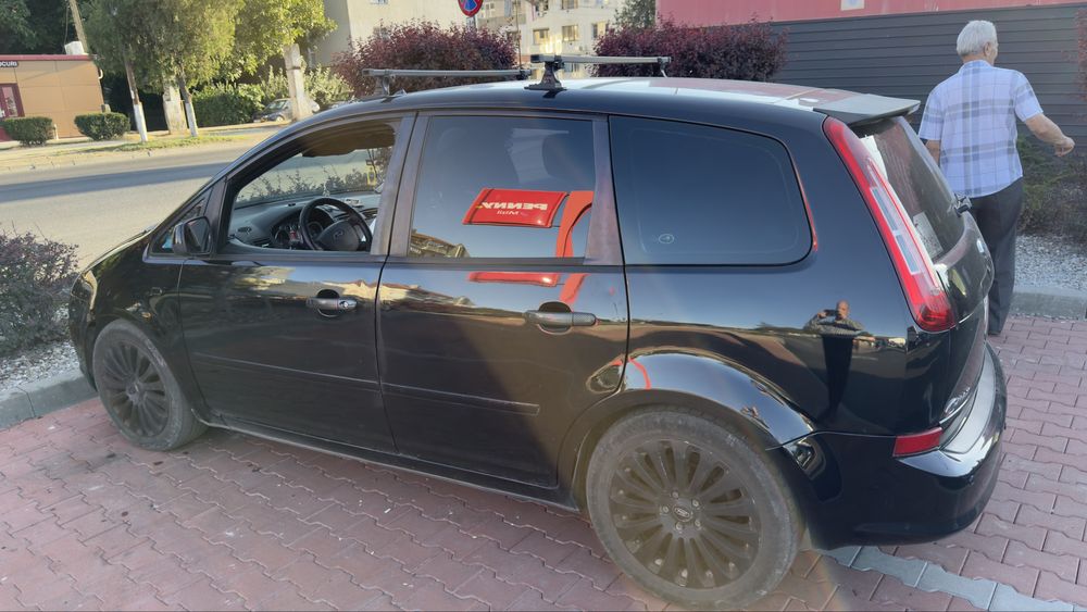 Se vinde FORD C-MAX 1.6tdci , facelift, 2010