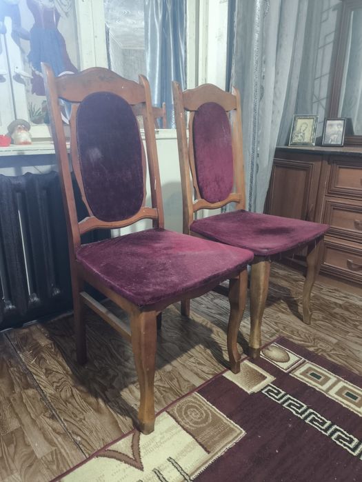 Продаю стулья в хорошем состоянии
