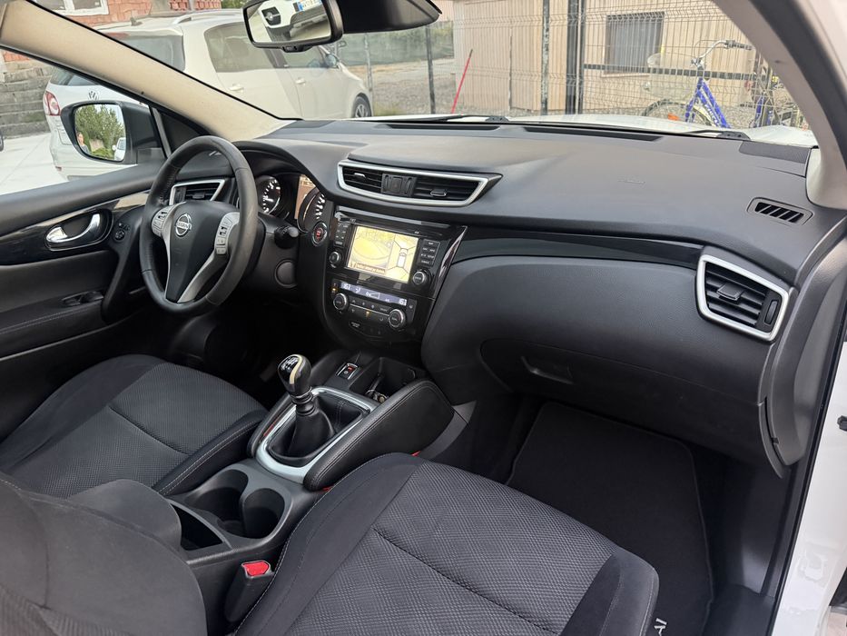 Nissan Qashqai 1.5 dCi 110 CP Tekna – Panoramic – 360°