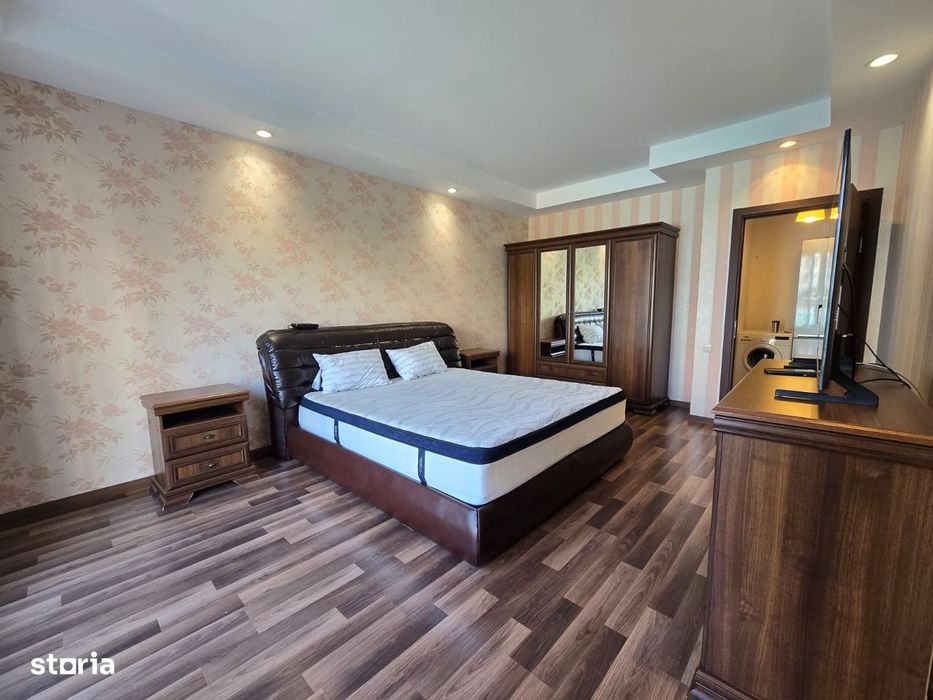 COSMOPOLIS - Apartament cu 2 camere, mobilat si utilat.
