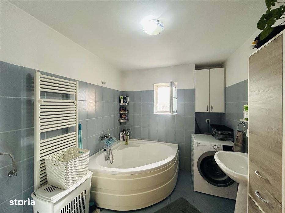 Apartament 3 camere tip mansarda pe 2 niveluri, mobilat modern – Ced