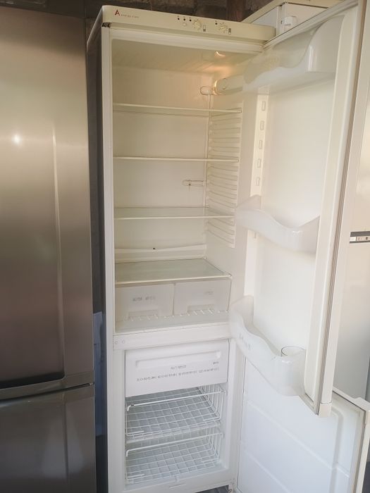 Mașină de spălat rufe frigider tip combină frigorifică Gorenje îndesit