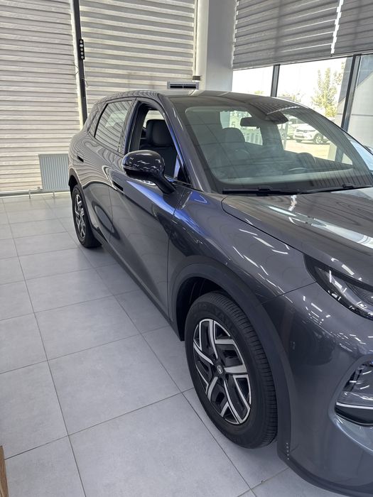 Changan UNI E - Electrocar