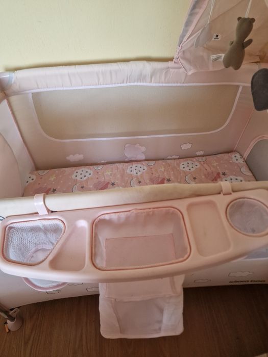 Бебешка кошара +матрак+ бебешка вана + проходилка розова Kikaboo