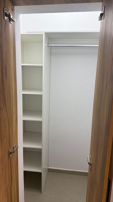 De inchiriat apartament 3 camere Sanpetru