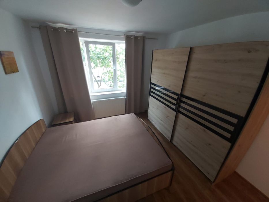 De închiriat apartament 2 camere