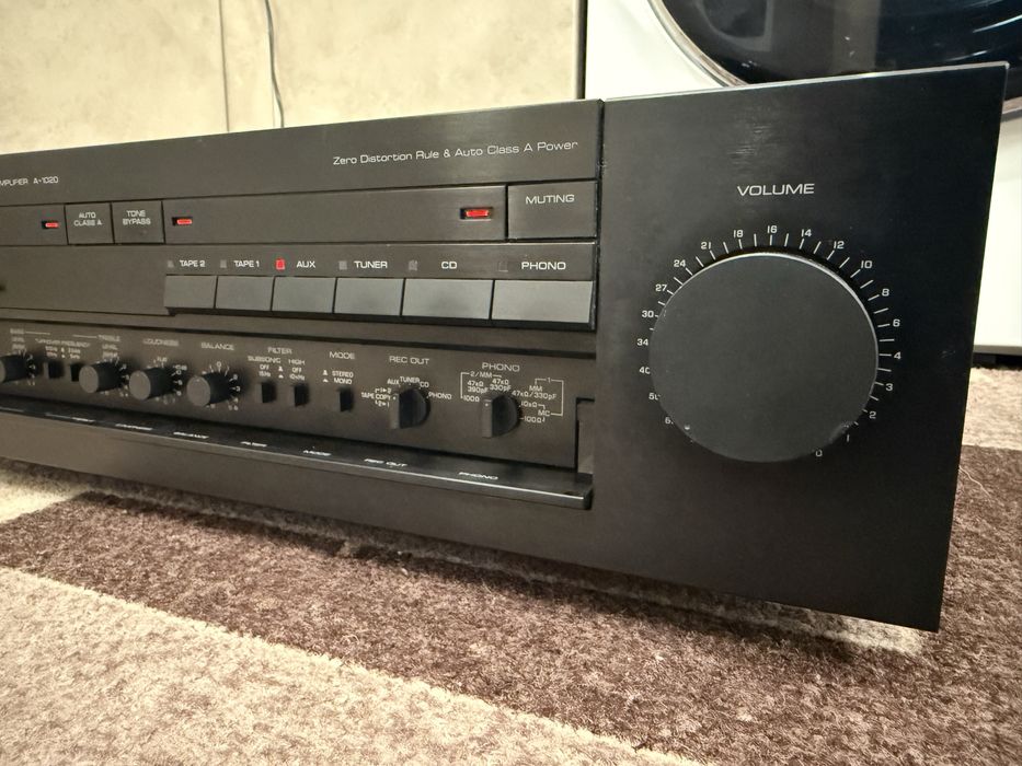 Yamaha A-1020 Стерео Клас А