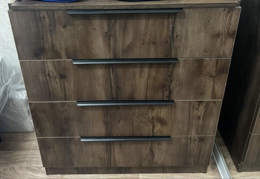 Комод, шкаф