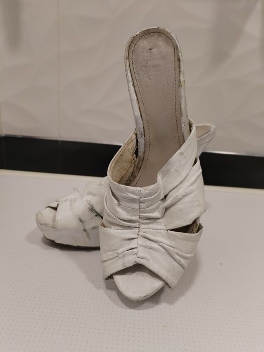 Срочно Шлепки женские кожаные 37 размер