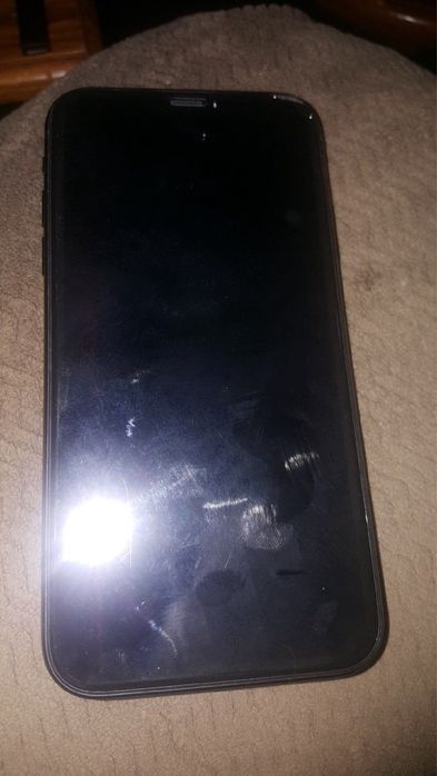 Продам iPhone XS 256gb