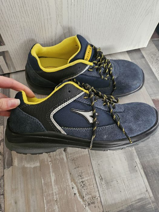 Работни обувки, модел D-BLITZ S1P на DIADORA –