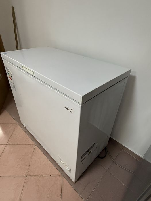 Ларь морозильный ARJ