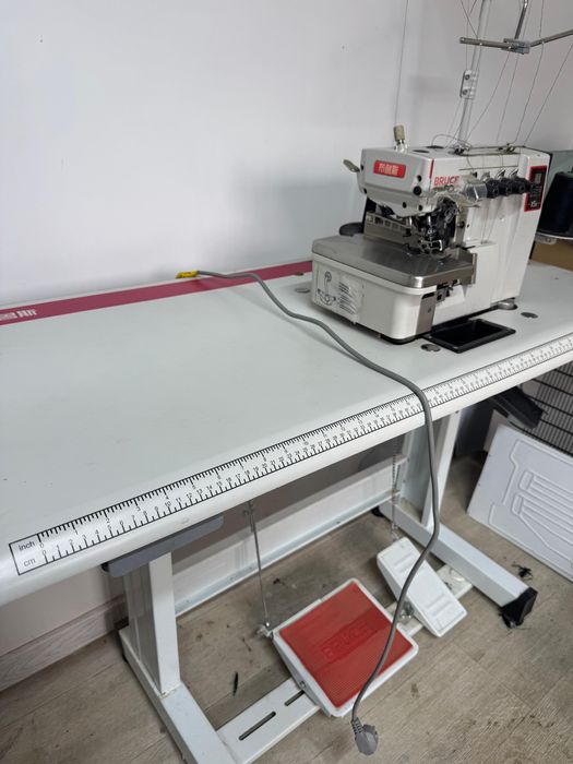 Швеиная машинка брус