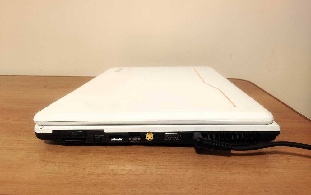 MaxData Belinea o.book 3.1 ноутбук на Windows XP