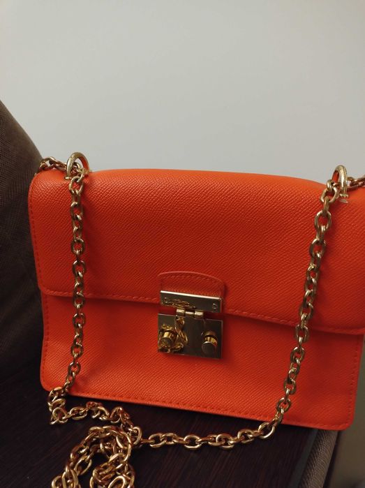 Дамска ежедневна чанта